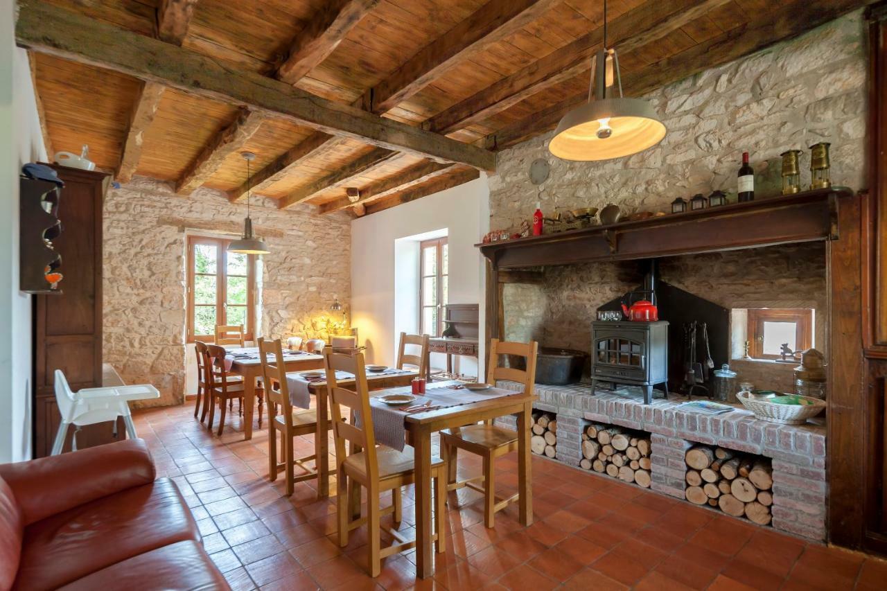 Chambres Et Table D'Hotes La Panacee Cuzance Buitenkant foto